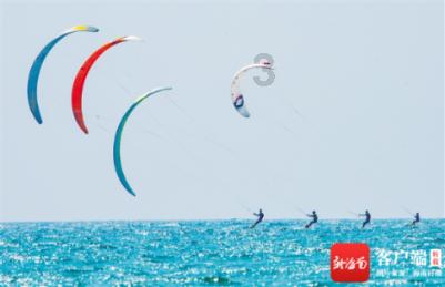 越来越多人喜欢用这个泥填缝，比玻璃胶耐用十倍，既省钱又实用